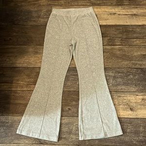 Aerie sweatpants flare leggings. Women's size small.
